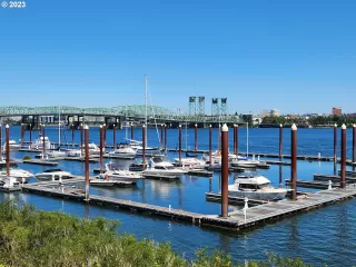 Photo #5: 23182022 Listing 