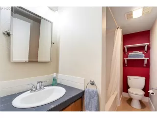Photo #6: 23186060 Listing 
