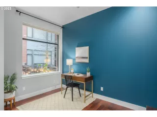 Photo #4: 23186315 Listing