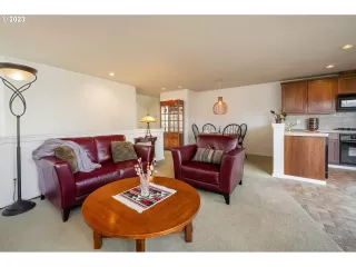 Photo #2: 23189234 Listing 