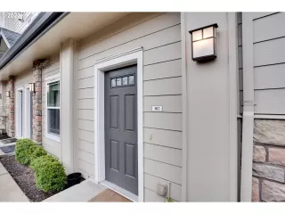 Photo #4: 23189621 Listing 