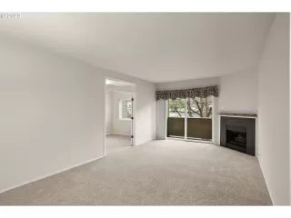 Photo #3: 23191695 Listing 