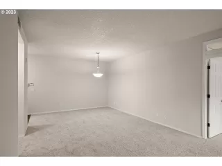 Photo #6: 23191695 Listing 