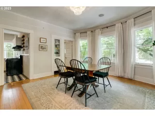 Photo #3: 23192750 Listing