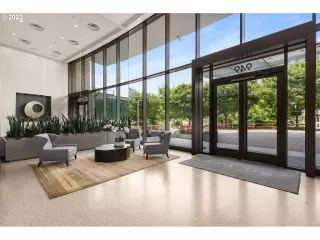 Photo #1: 23193389 Listing