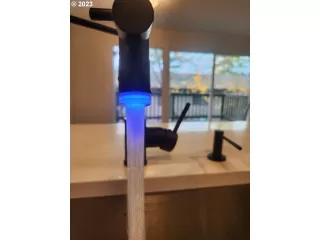 Photo #3: 23193910 Listing