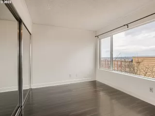 Photo #4: 23194510 Listing 