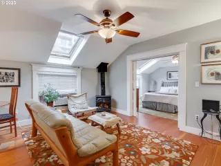 Photo #1: 23197653 Listing