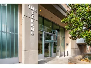 Photo #2: 23198773 Listing