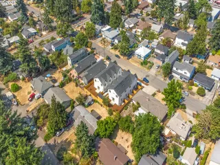 Photo #5: 23202363 Listing