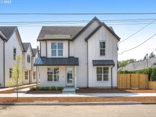 Photo #6: 23202363 Listing