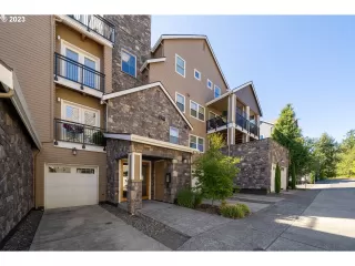 Photo #3: 23202546 Listing