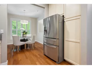 Photo #4: 23202930 Listing 