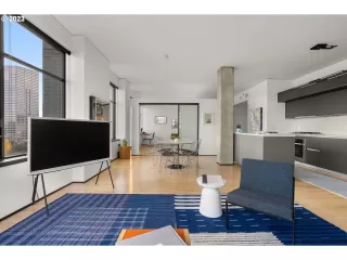 Photo #3: 23203553 Listing 