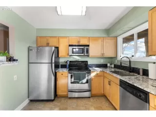 Photo #6: 23207361 Listing 