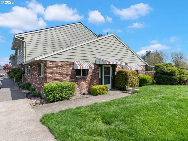 MLS: 23207681 Condo For Sale