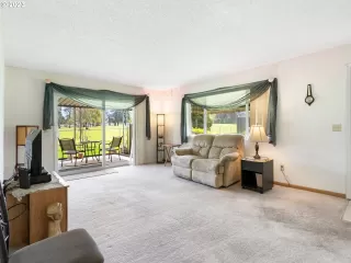 Photo #1: 23207681 Listing