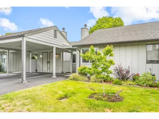 Photo #3: 23208294 Listing