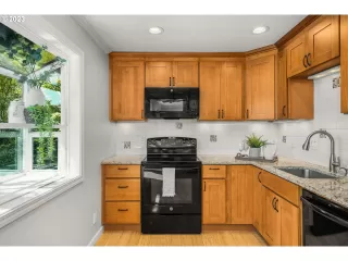 Photo #2: 23209241 Listing 