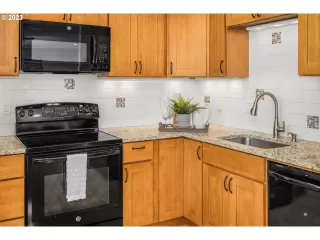 Photo #4: 23209241 Listing 