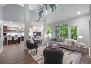 Photo #2: 23210479 Listing 