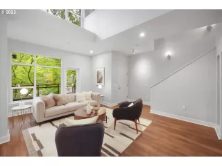 Photo #5: 23210479 Listing 