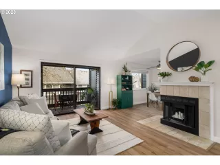 Photo #3: 23210794 Listing