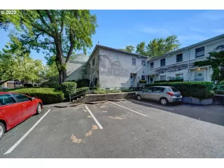 Photo #1: 23210826 Listing