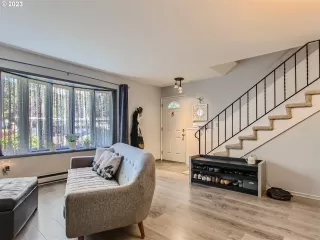 Photo #5: 23211061 Listing 