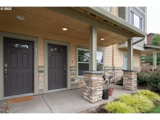 Photo #5: 23213509 Listing