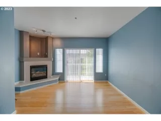 Photo #4: 23213969 Listing 