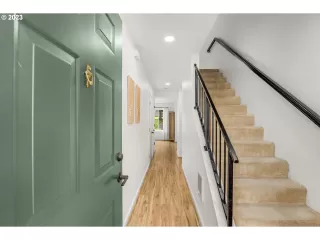 Photo #2: 23216867 Listing 