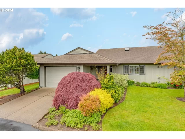 MLS: 23217602 Condo For Sale