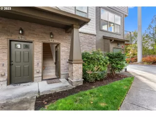 Photo #2: 23217748 Listing