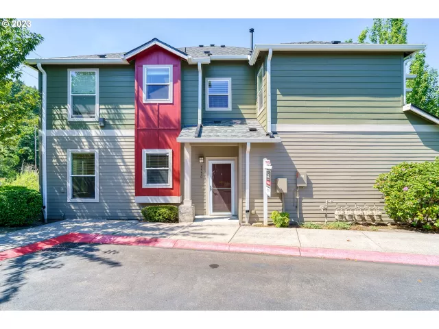 MLS: 23221320 Condo For Sale