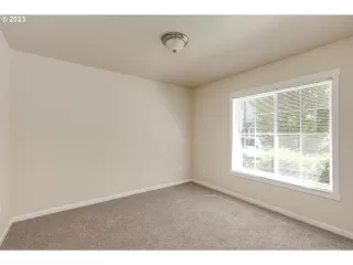 Photo #4: 23223455 Listing 