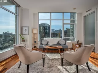 Photo #2: 23224584 Listing