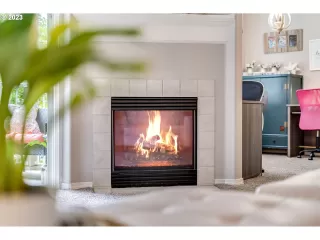 Photo #6: 23225695 Listing