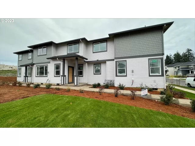 MLS: 23227853 Condo For Sale