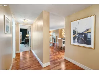 Photo #2: 23227983 Listing