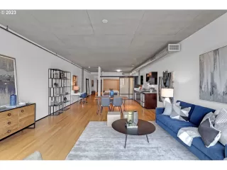 Photo #6: 23229435 Listing 