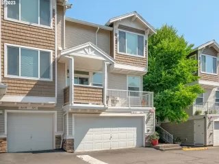 Photo #2: 23230230 Listing