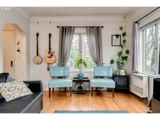 Photo #2: 23232659 Listing 