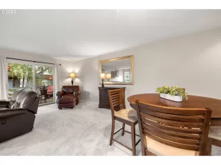 Photo #2: 23233336 Listing 