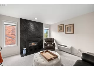 Photo #5: 23233336 Listing 