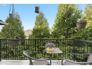 Photo #5: 23234400 Listing 