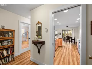 Photo #2: 23235008 Listing 