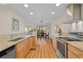Photo #4: 23235008 Listing 