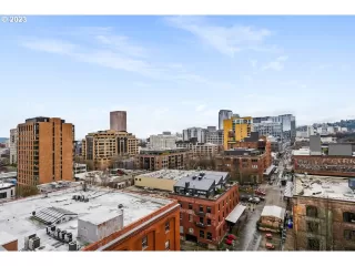 Photo #2: 23236534 Listing 