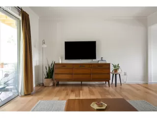 Photo #5: 23237081 Listing